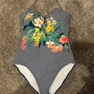 Tommy Bahama Black and White One Piece Swimsuit Halter Style